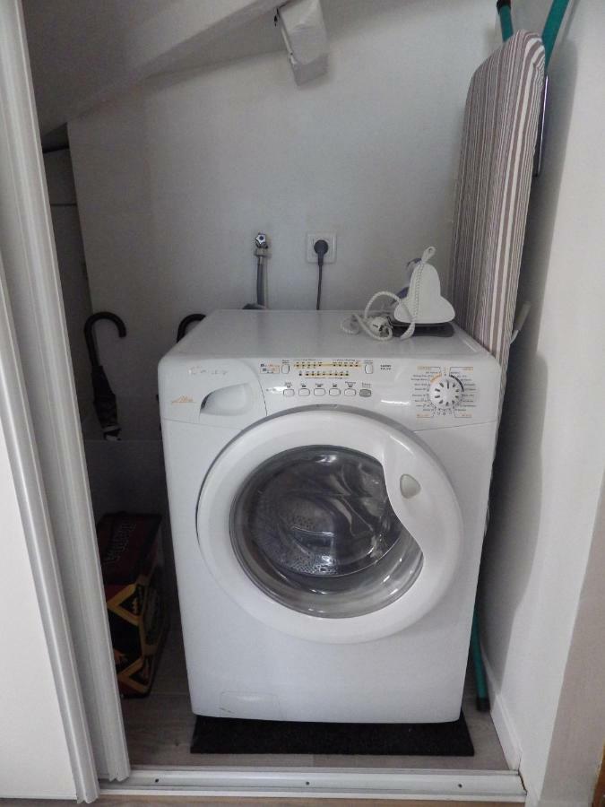 Les Tournelles Apartment *